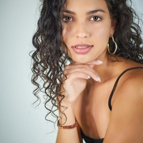 AINAH S.