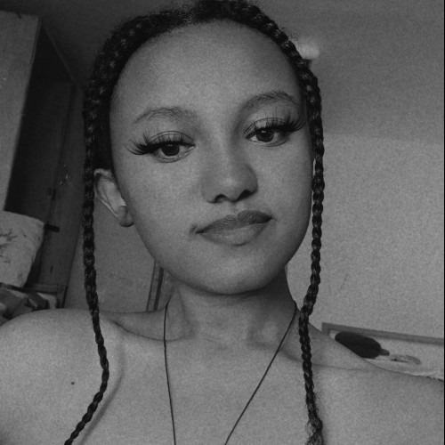 Luna  S. profile photo