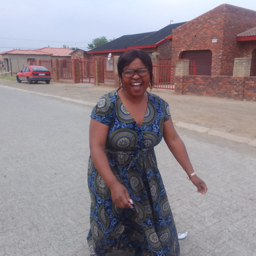 Daizy M. profile photo