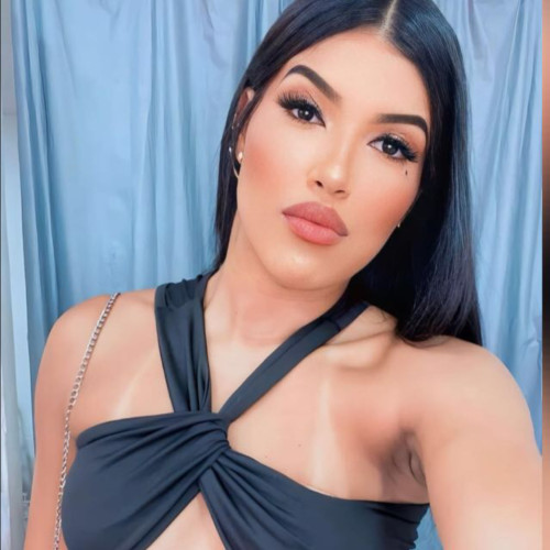 Laura V.