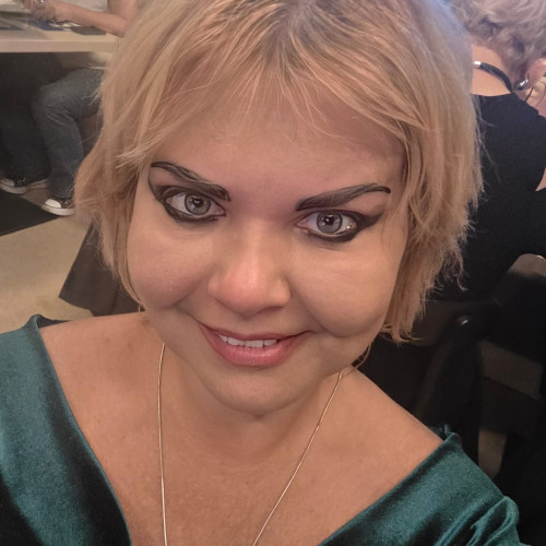 Amalia C. profile photo
