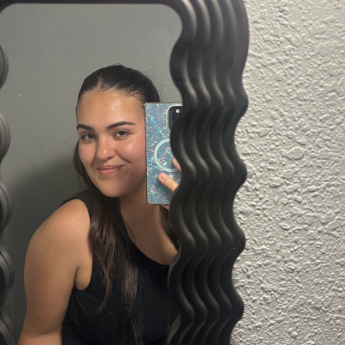Kiara V.