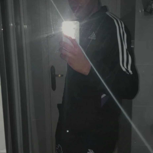 Yanick R. profile photo