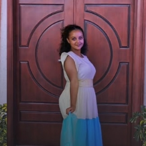evara l. profile photo