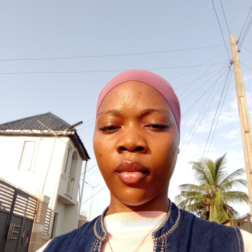 Balikis  L. profile photo