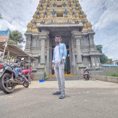 Avinash  B.