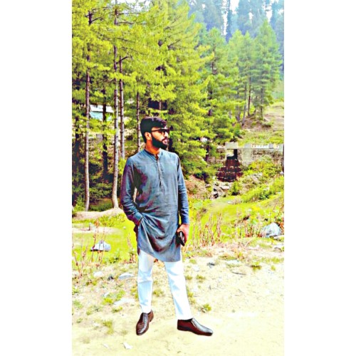 Naveed G.