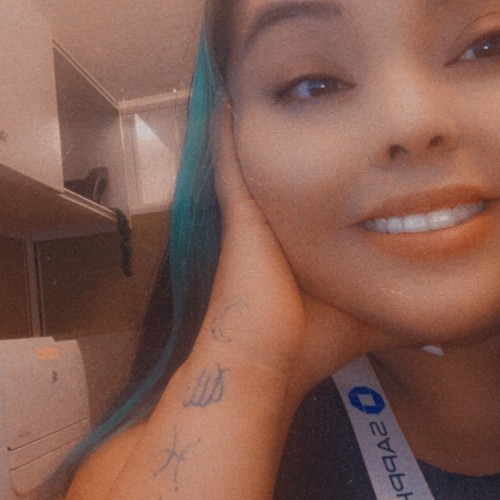 Chrissy D. profile photo