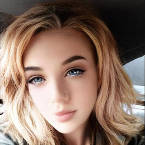 Stacie J. profile photo