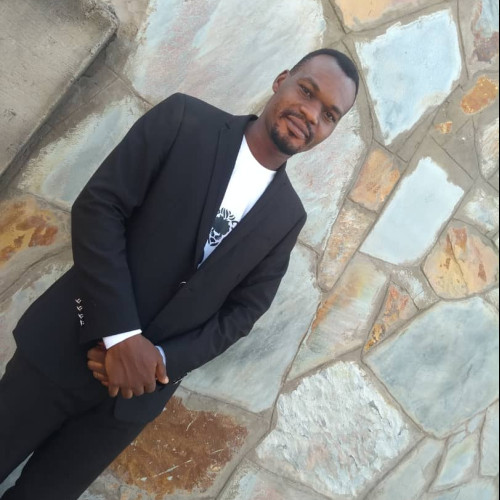 apreku m. profile photo