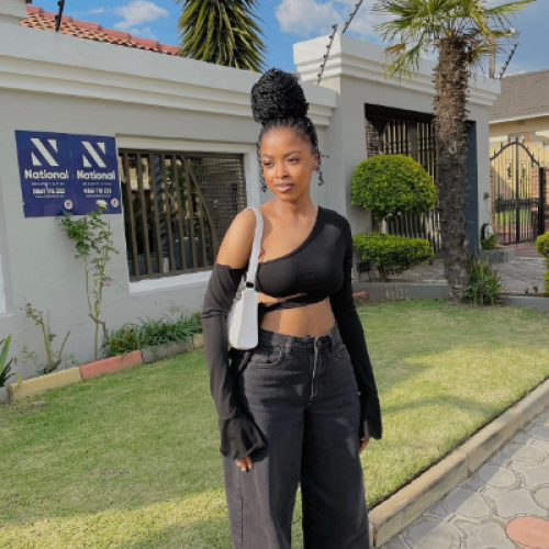 Mwende M.
