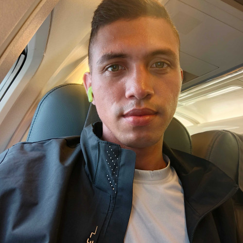 Alejandro J.