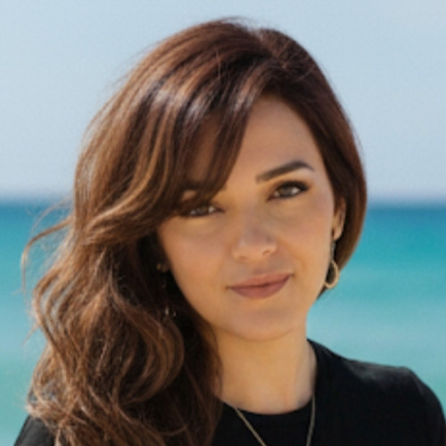 Arezu F. profile photo