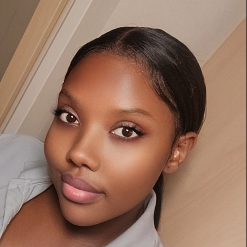 Denyque R. profile photo