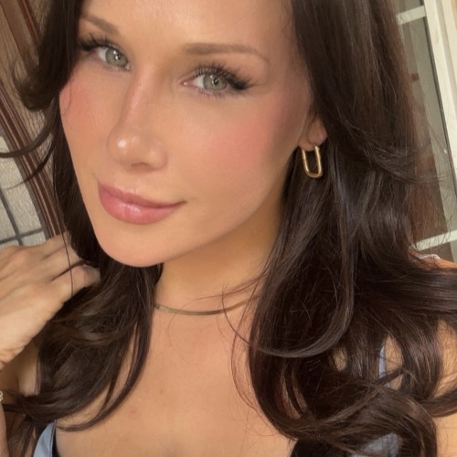Karly K. profile photo