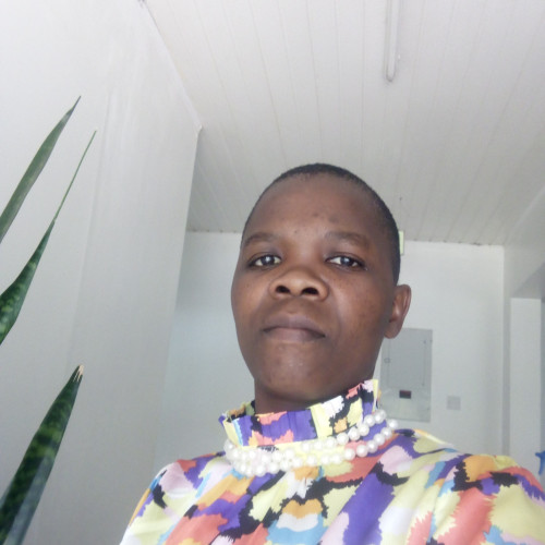 Pauline  O. profile photo