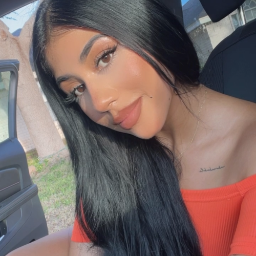 kenia v. profile photo