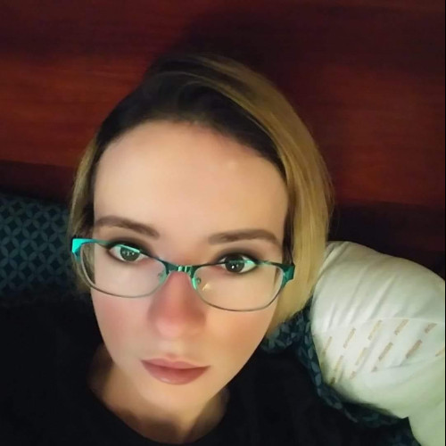 Elizabeth  B. profile photo