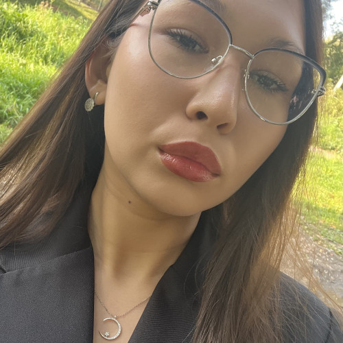 Alya K. profile photo