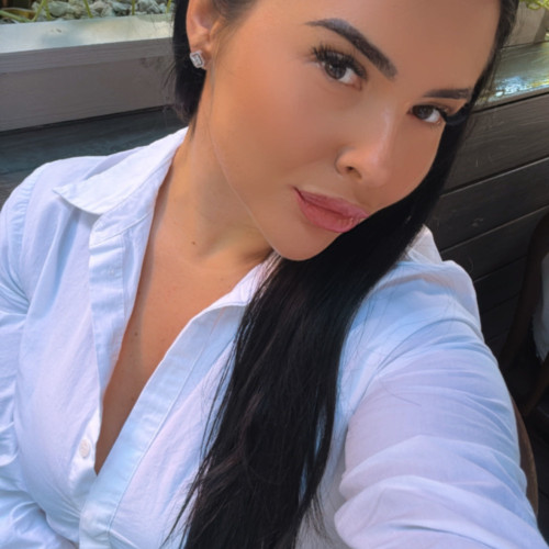 Izabela M. profile photo