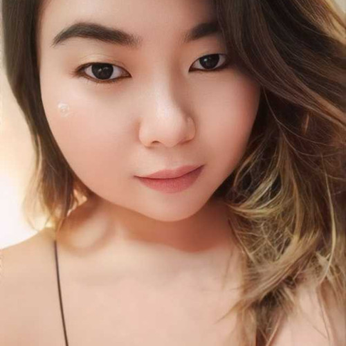 Nia M.