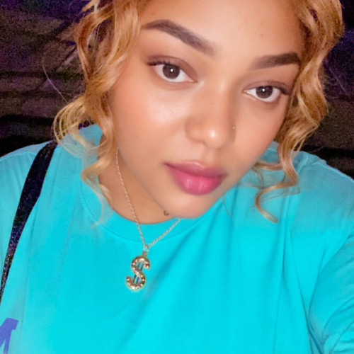 Edna D. profile photo