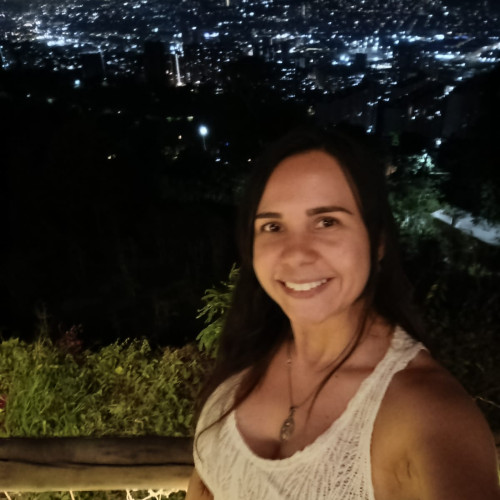 GLORIA G. profile photo