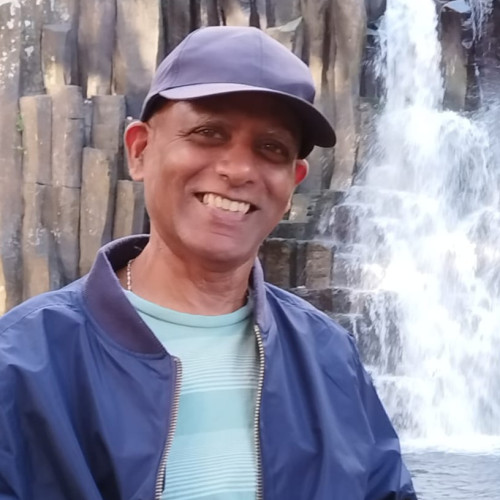Vee C. profile photo