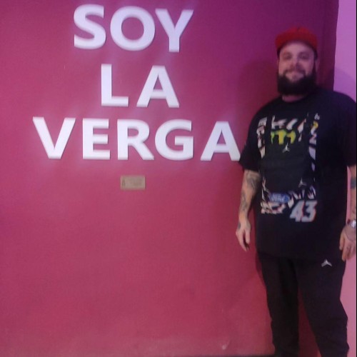 Eddy R.