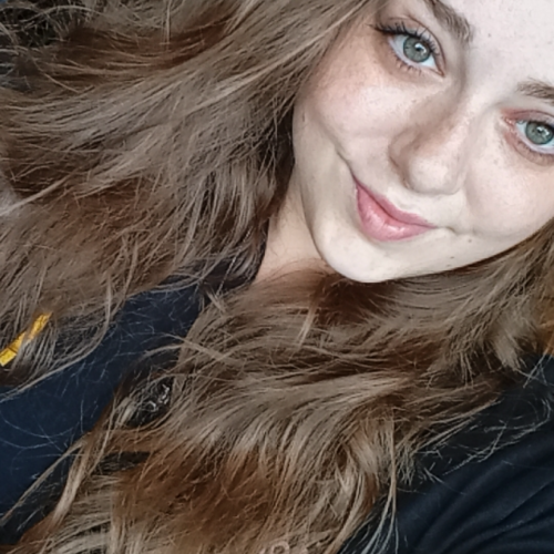 Angelina J. profile photo