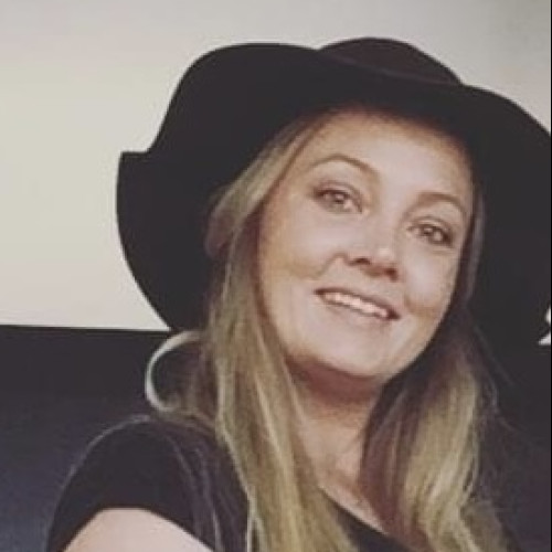 Holly  W. profile photo
