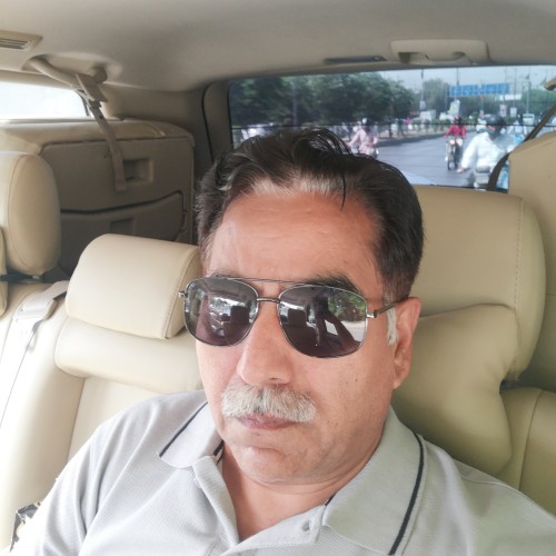 Dr. Saleem A.
