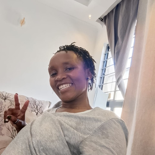Naomi W. profile photo