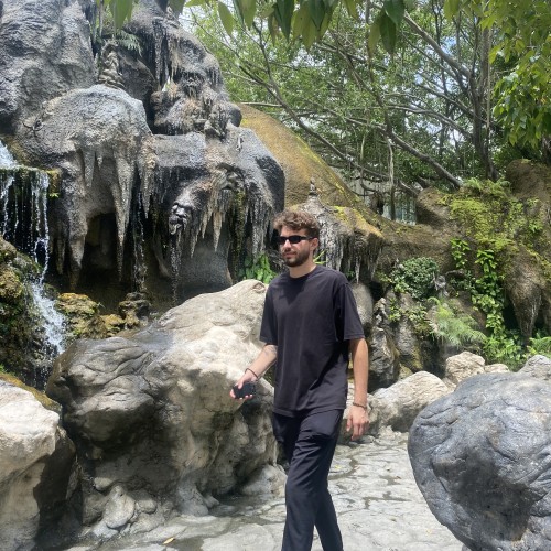 Hugo I. profile photo