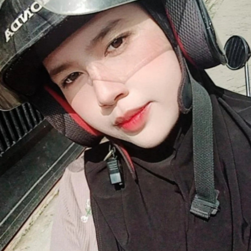 Diyana M.