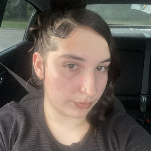 carlie m. profile photo
