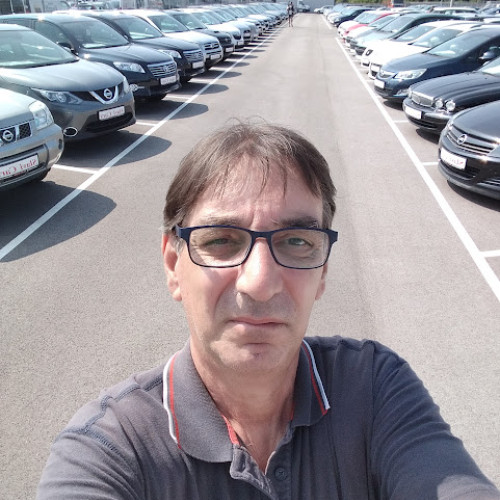 versaliscostas31 V. profile photo