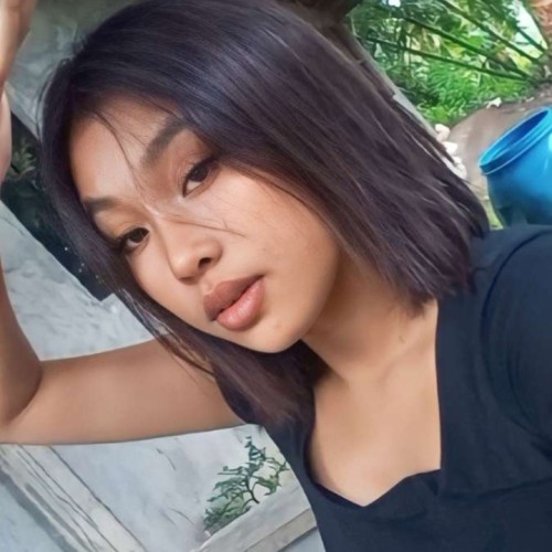 Aya L.