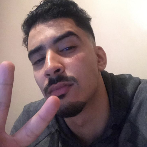 younes b. profile photo
