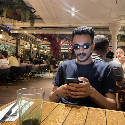 Mahdi  L. profile photo