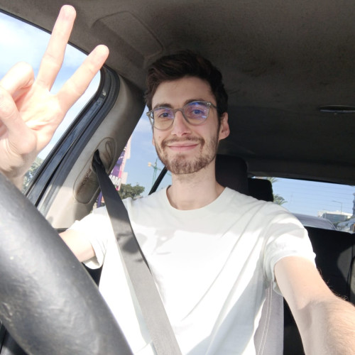 taha r. profile photo