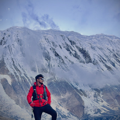 Summit J. profile photo