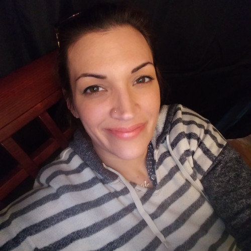Mari M. profile photo