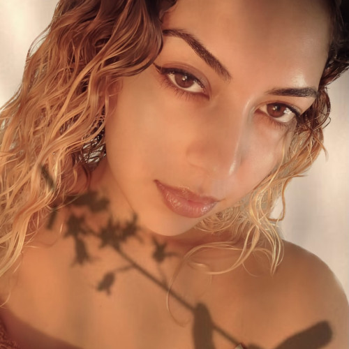 Dolly D.
