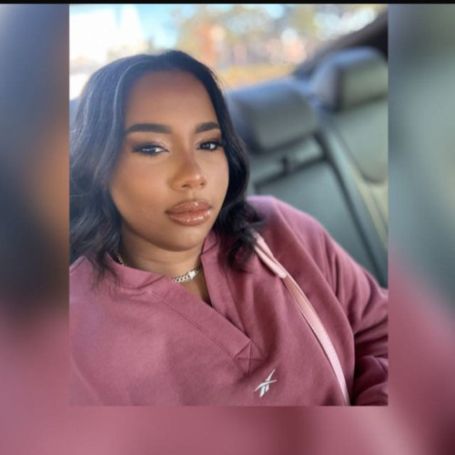 Lia D. profile photo