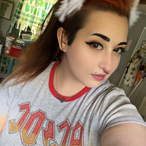 Avery L. profile photo