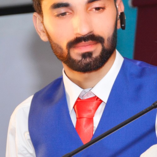 Ali R.