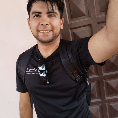 edwards r. profile photo