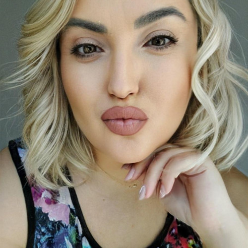 Mirela  C. profile photo