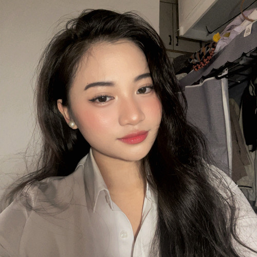 Elle Y. profile photo